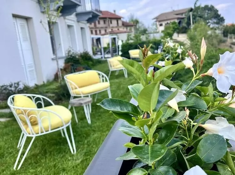 ベッドアンドブレックファースト Villa Nonna Cicci Boutique Hotel   Spa