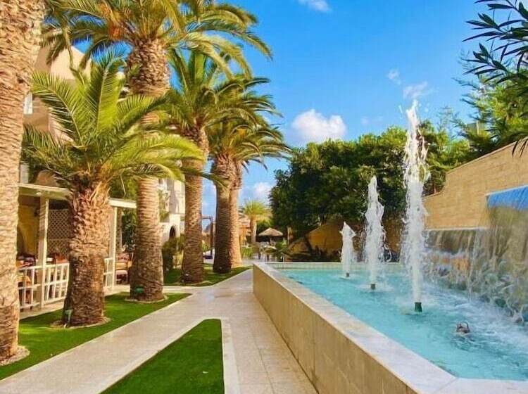 בית מלון כפרי Karteros