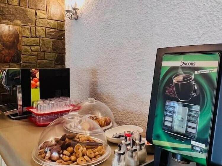 בית מלון כפרי Karteros