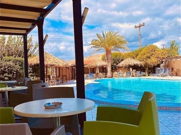 בית מלון כפרי Karteros