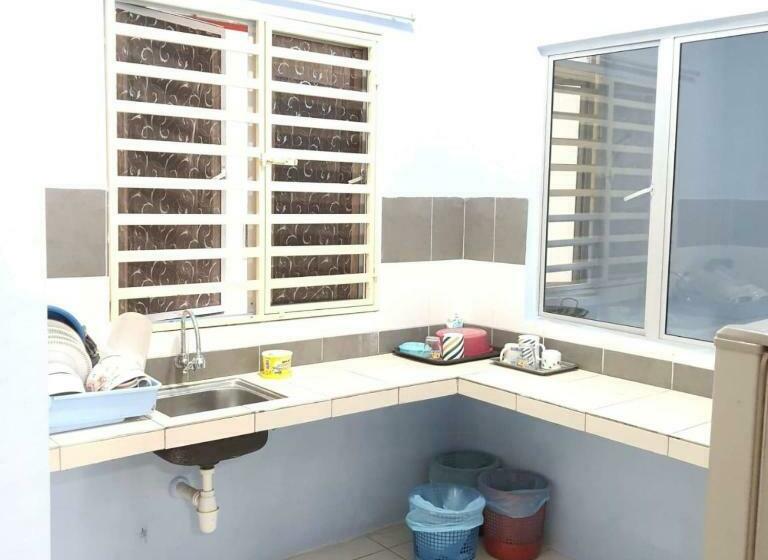 Hotel Oyo 90362 Camlodge Makmur 3