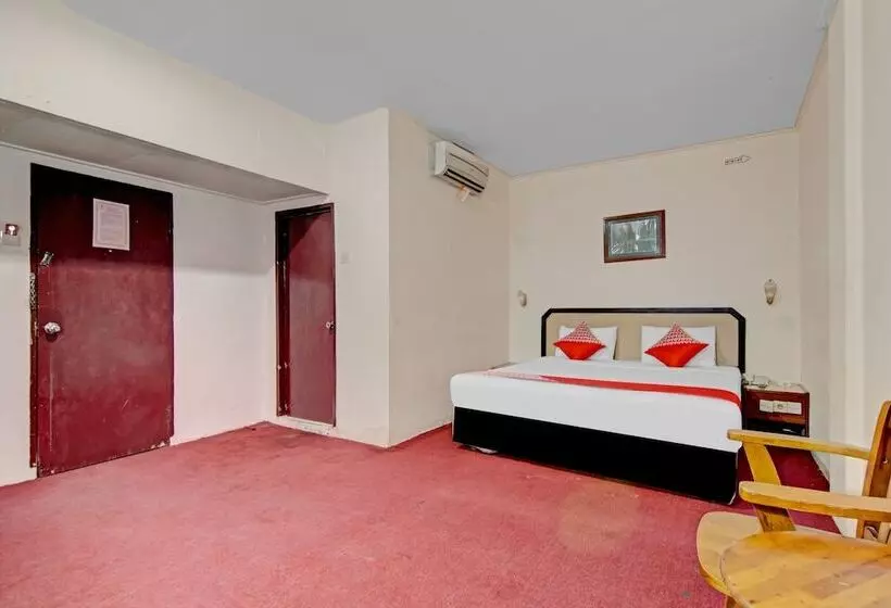 ホテル Oyo 90697  Wisata