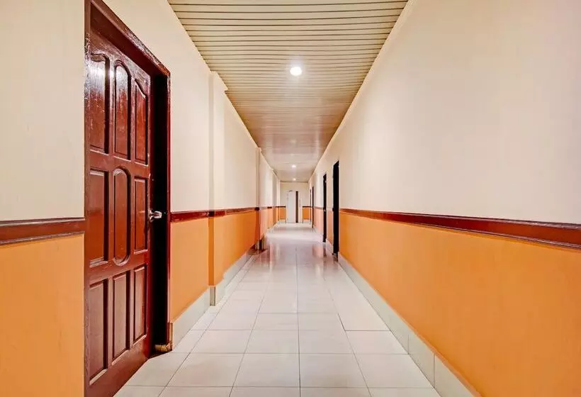 ホテル Oyo 90697  Wisata