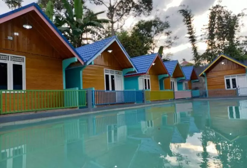 ホテル Waterpark & Villa Favour Pagar Alam