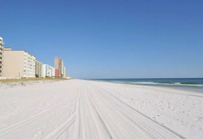 Crystal Tower Condominiums By Wyndham Vacation Rentals