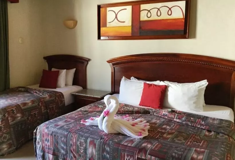 El Campanario Playa Del Carmen