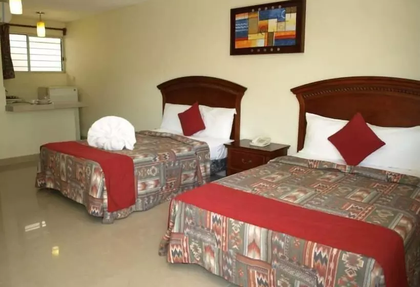 El Campanario Playa Del Carmen