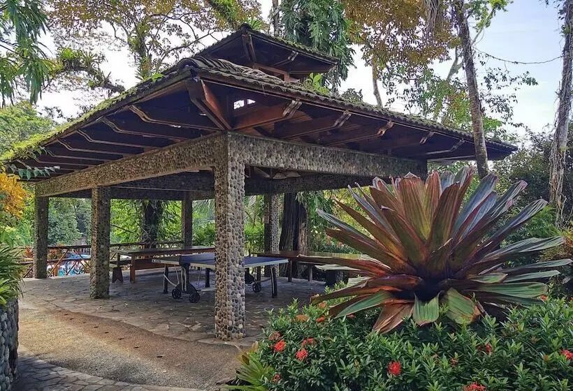 فندق Aguila De Osa Rainforest & Marine Adventure Lodge
