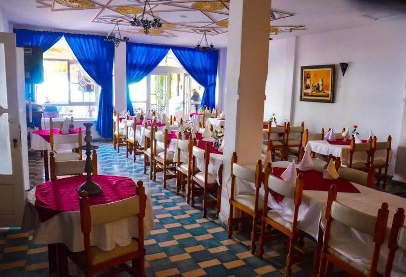 Отель Auberge Du Littoral