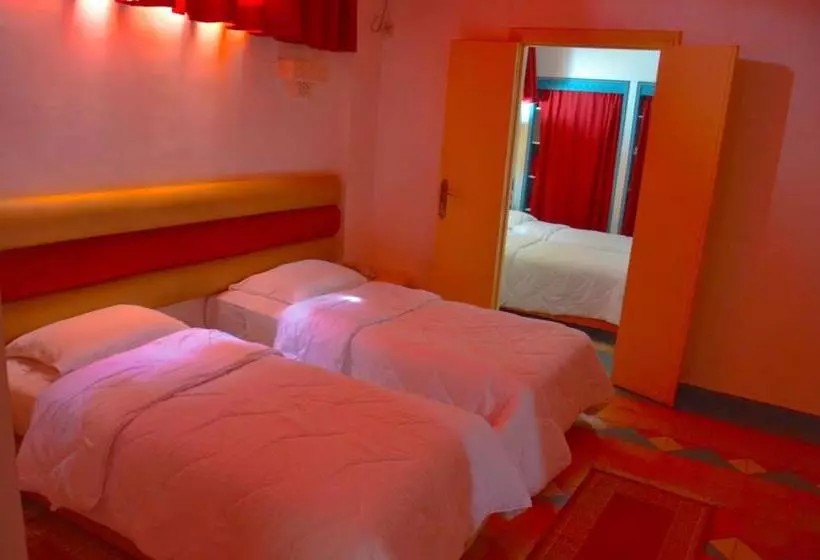 Отель Auberge Du Littoral