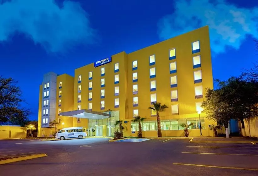 酒店 City Express By Marriott Saltillo Sur