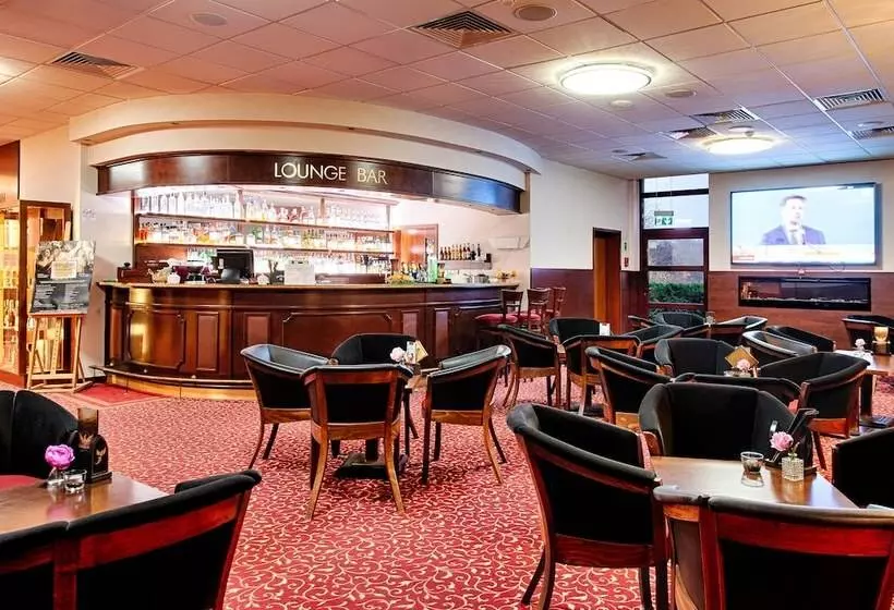 فندق Grand Royal