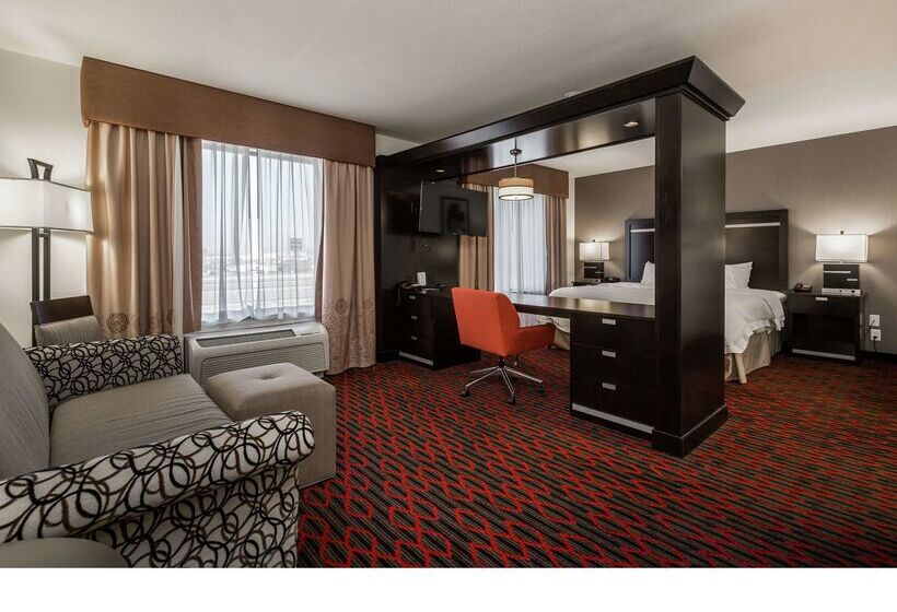 هتل Hampton Inn & Suites By Hilton Lethbridge