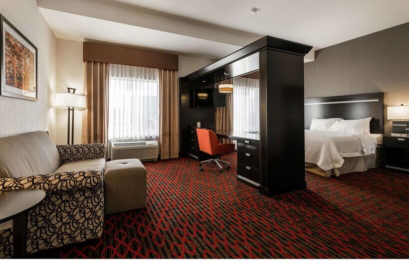 هتل Hampton Inn & Suites By Hilton Lethbridge
