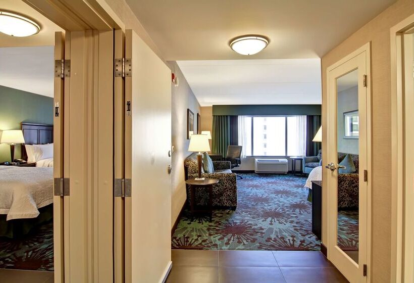 فندق Hampton Inn By Hilton Toronto Airport Corporate Centre