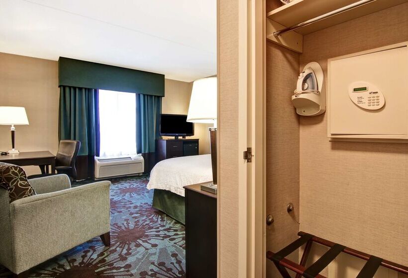 فندق Hampton Inn By Hilton Toronto Airport Corporate Centre