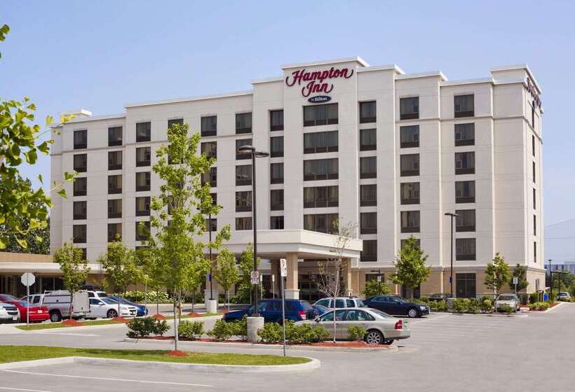 فندق Hampton Inn By Hilton Toronto Airport Corporate Centre