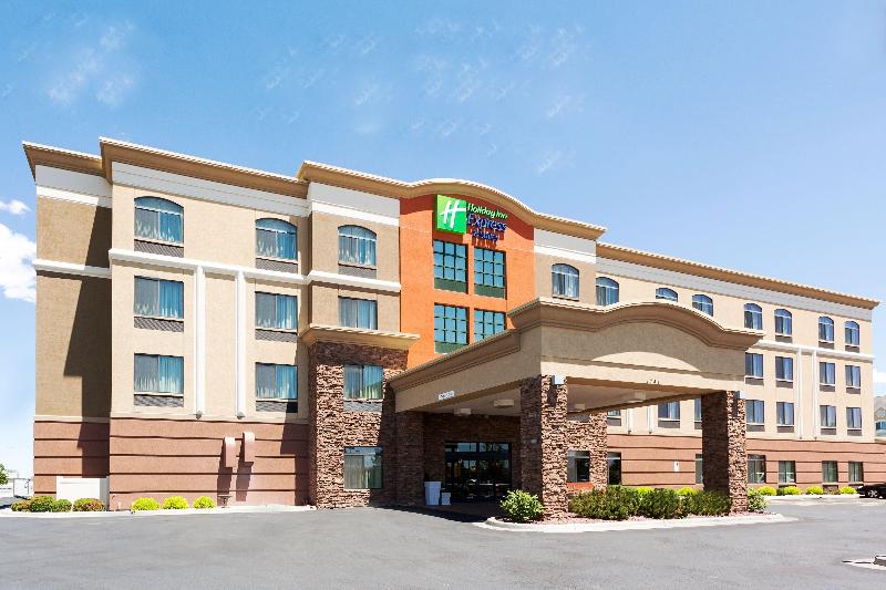Holiday Inn Express Hotel & Suites Cheyenne, An Ihg
