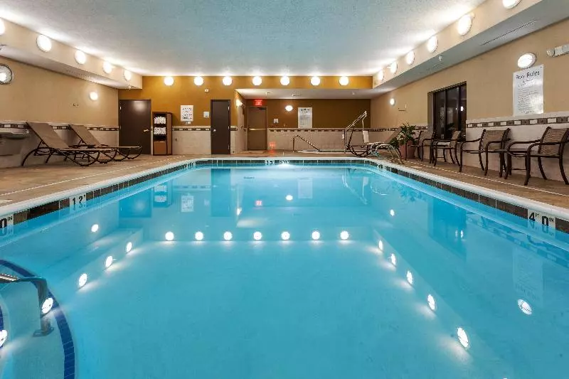 Holiday Inn Express Hotel & Suites Cheyenne, An Ihg