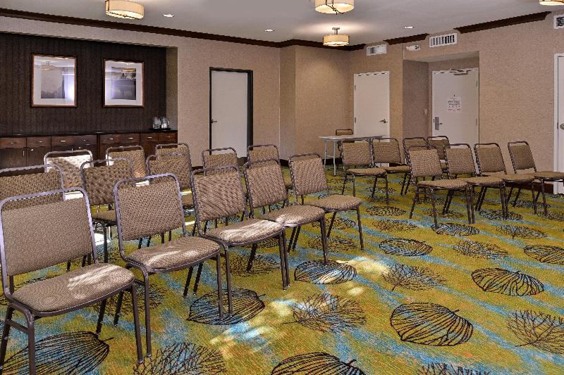 هتل Holiday Inn Express Fresno River Park Highway 41, An Ihg