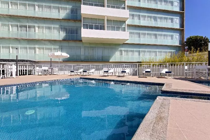 ホテル Holiday Inn Express Guadalajara Expo, An Ihg