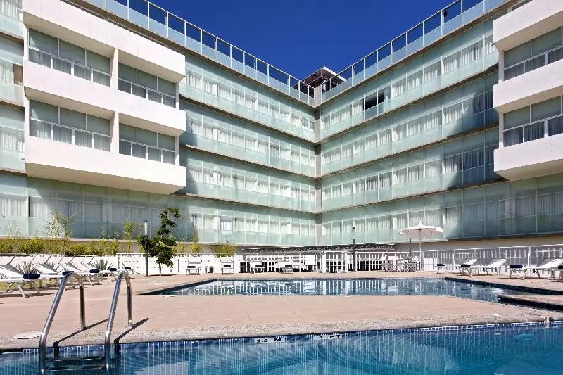 ホテル Holiday Inn Express Guadalajara Expo, An Ihg