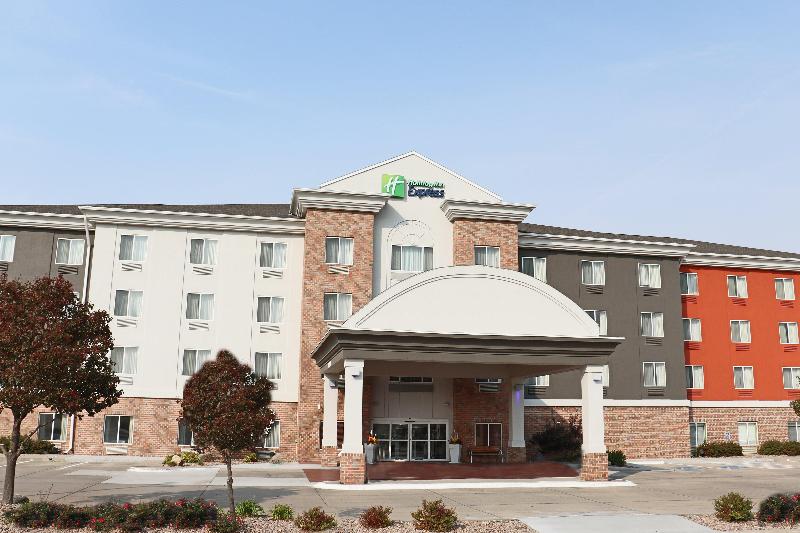 فندق Holiday Inn Express Kearney, An Ihg