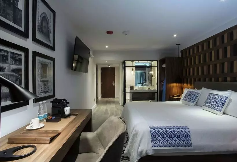 Отель Indigo Guadalajara Expo, An Ihg