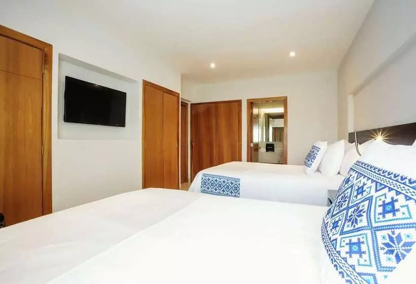 Отель Indigo Guadalajara Expo, An Ihg