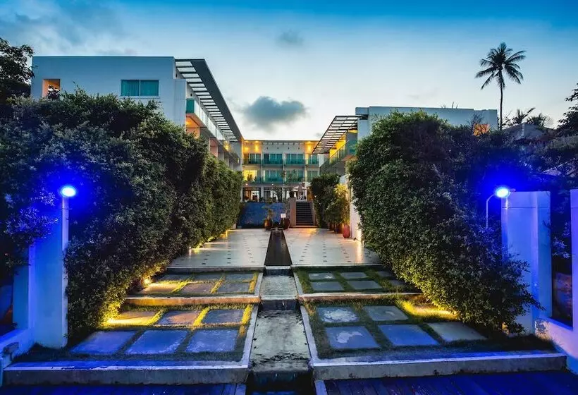 Hotel Kc Beach Club & Pool Villas