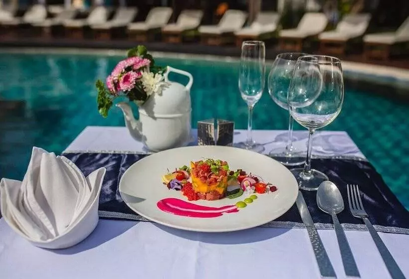 Hotel Kc Beach Club & Pool Villas