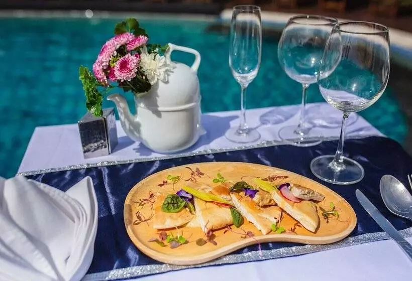 Hotel Kc Beach Club & Pool Villas