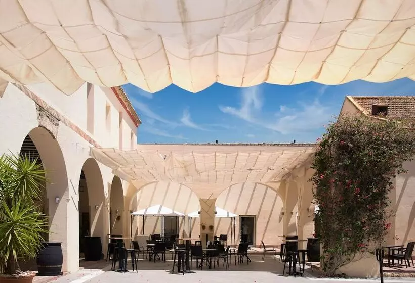 Отель Palacio Marques De Arizon