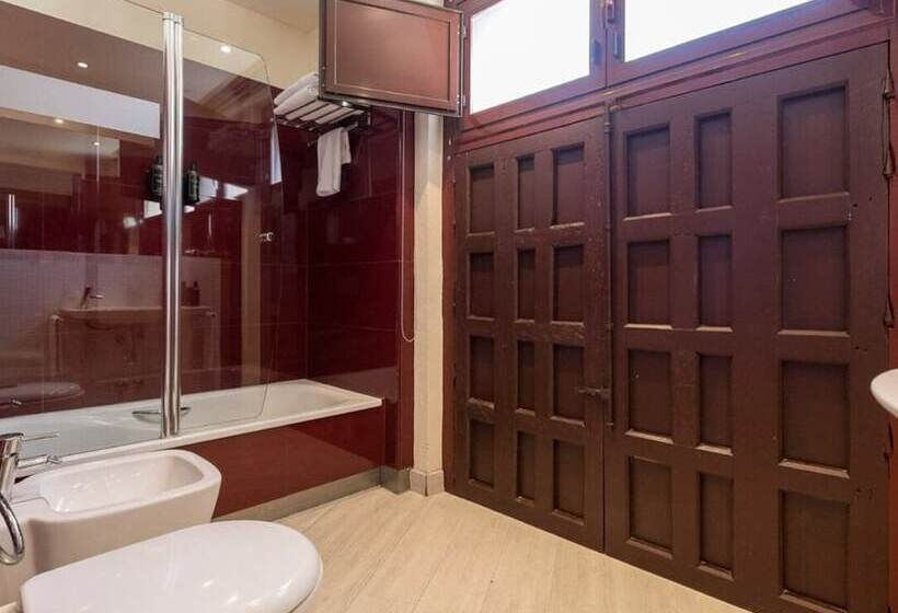 Hotelli Palacio Marques De Arizon