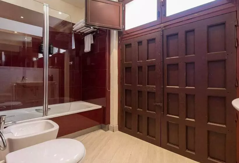 Отель Palacio Marques De Arizon