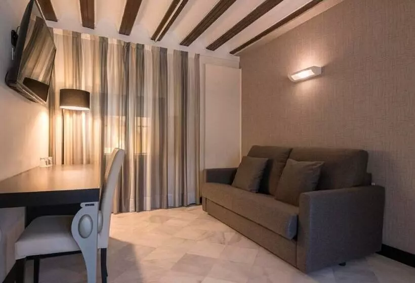 Отель Palacio Marques De Arizon