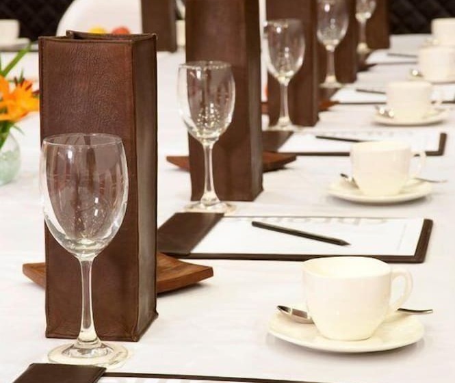 Отель Park Prime Kolkata