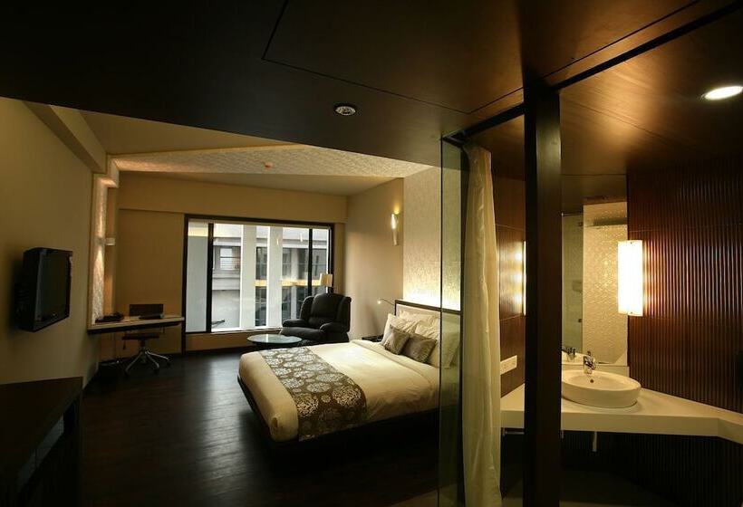 Отель Park Prime Kolkata