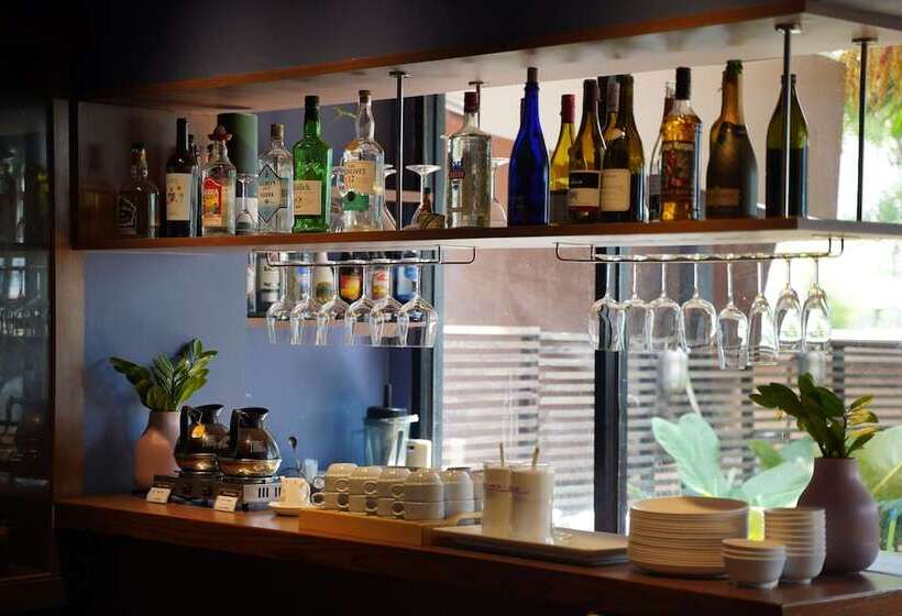 هتل The Cottage Suvarnabhumi