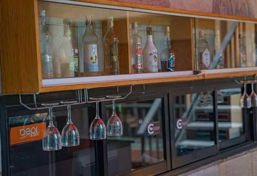 هتل The Cottage Suvarnabhumi