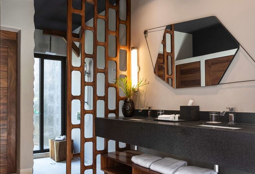 فندق Thompson Zihuatanejo, A Beach Resort, By Hyatt