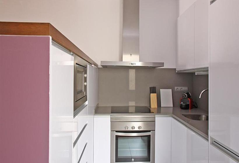 Aspasios Market Balconies Apartments