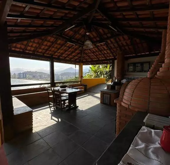 Majatalo Honey Moon   Vista Do Mar Na Cama