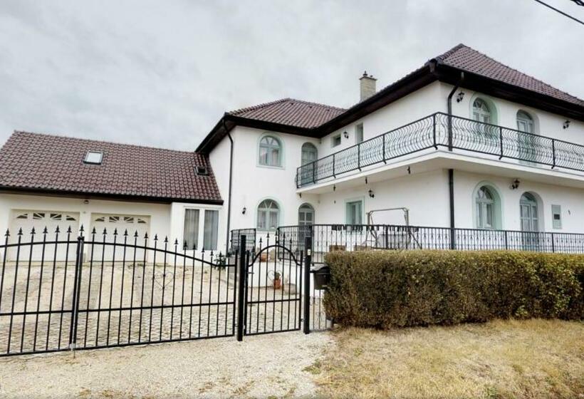 Pensjonat White House Zalakaros