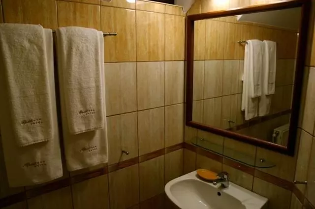 Aamiaismajoitus (B&B) Apát Panzió és étterem