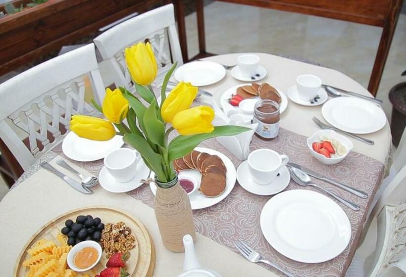 Bed and Breakfast Casa De Higos