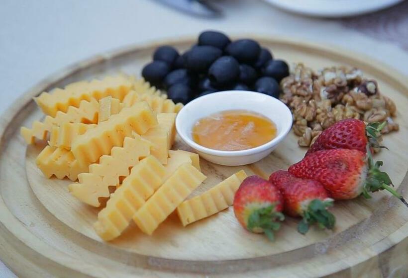 Bed and Breakfast Casa De Higos