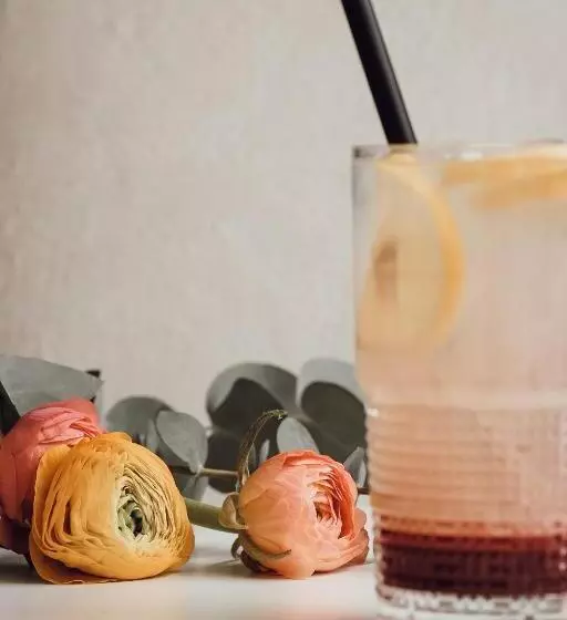 تختخواب و صبحانه Layer Residences