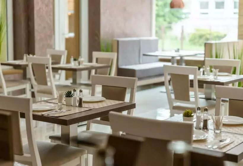 Hotel Dastan