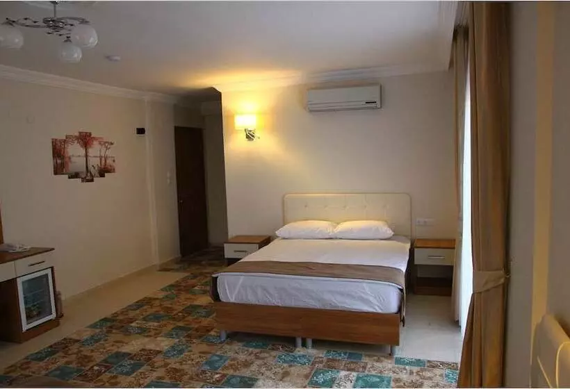 Hotel Deveci